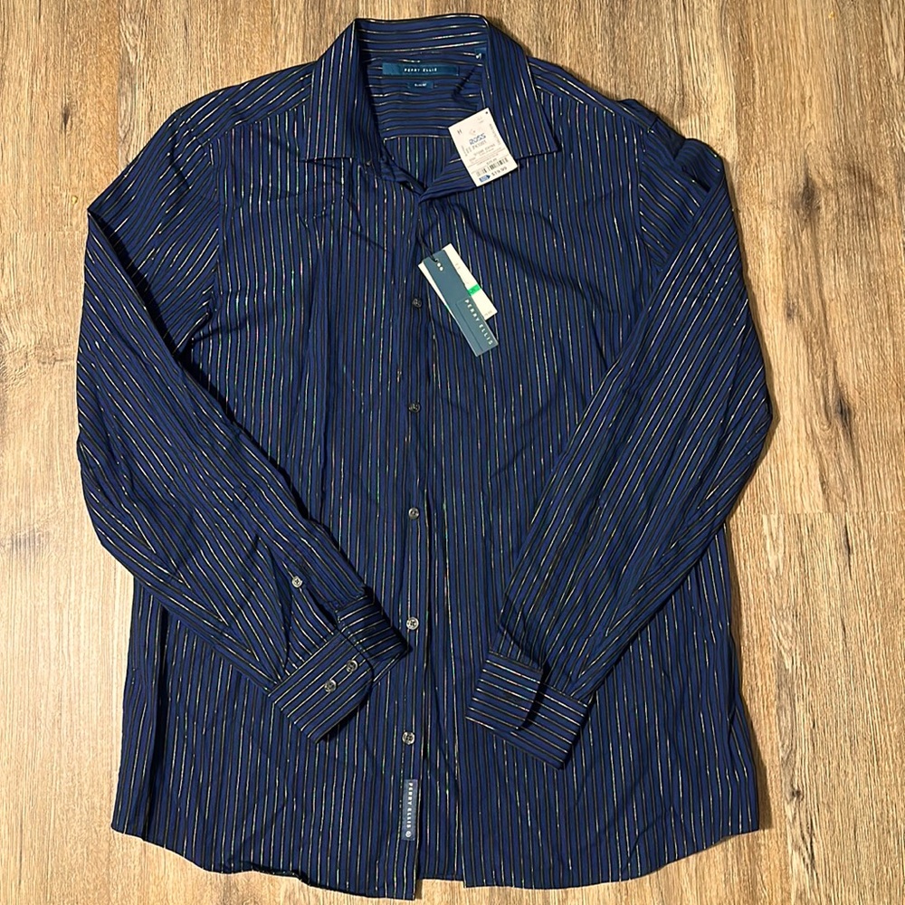 Perry Ellis Slim Fit Button down